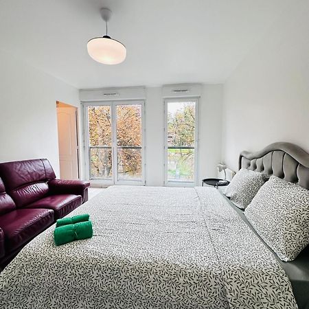 Apartmán Sri-Indo Bobigny Paris Exteriér fotografie