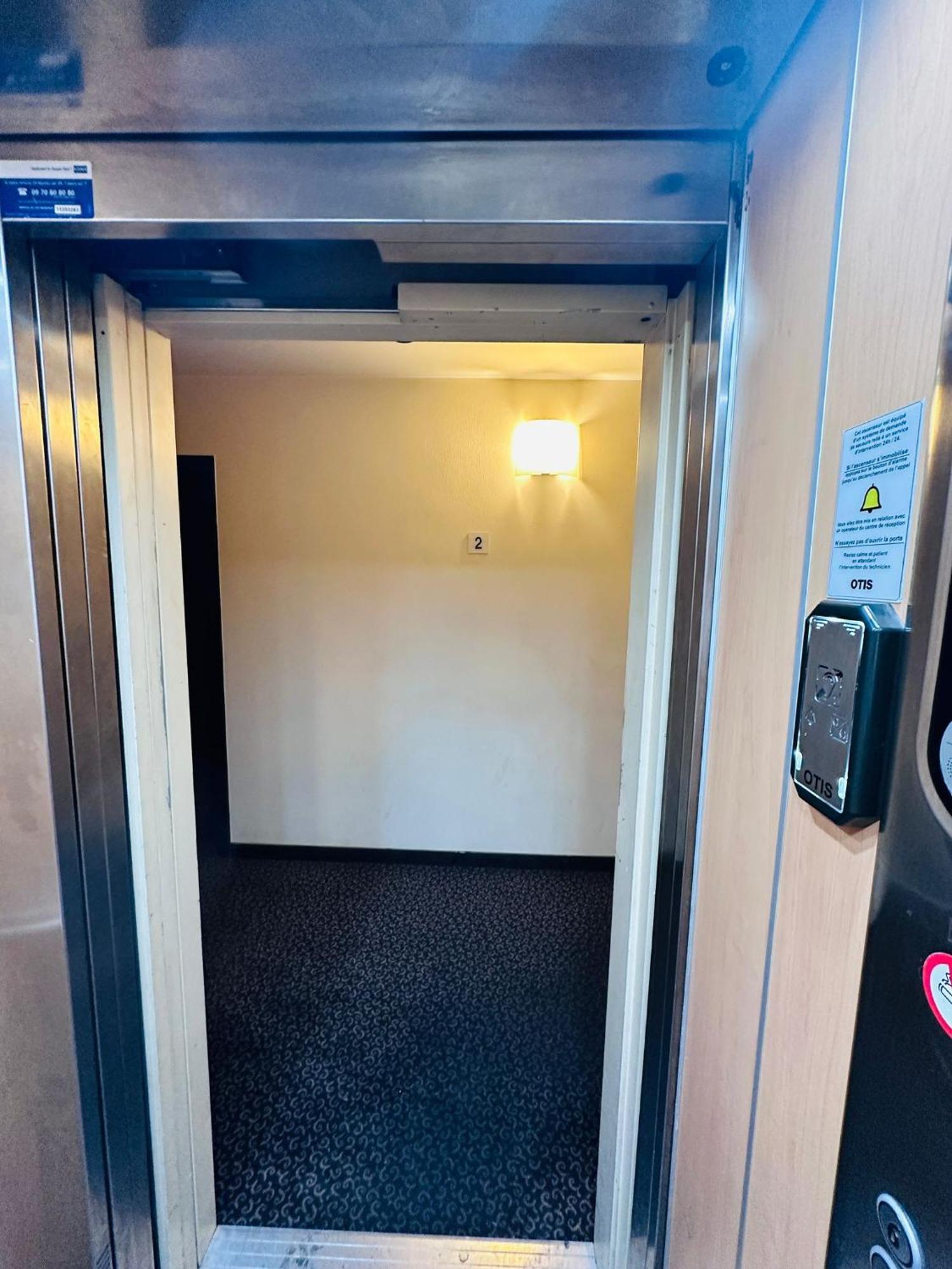 Apartmán Sri-Indo Bobigny Paris Exteriér fotografie